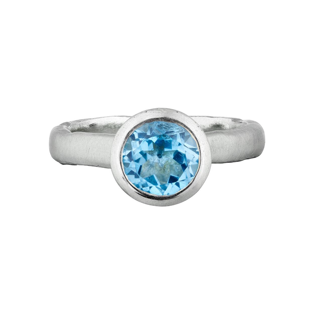 14k witgouden ring met Blauwe Topaas 6mm