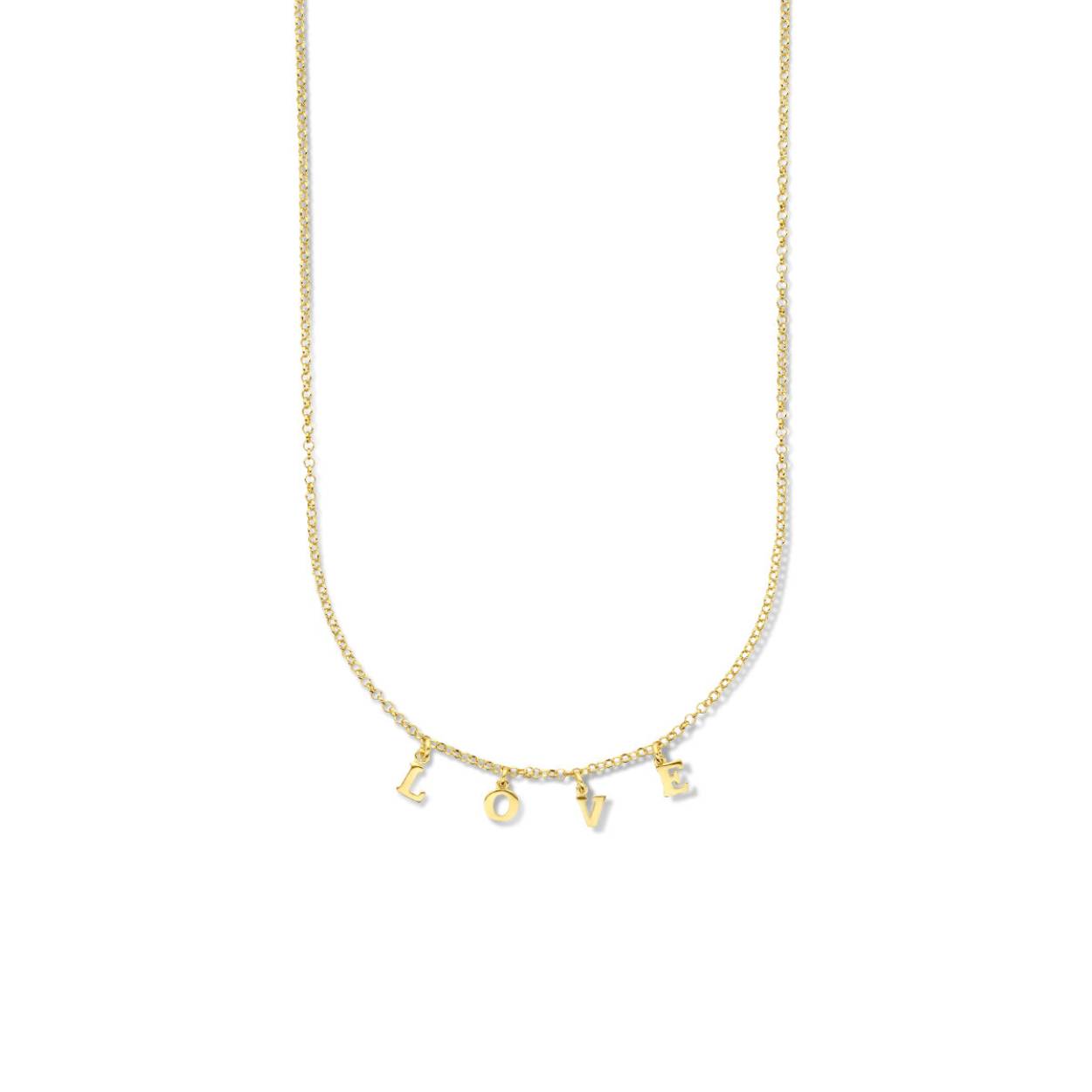 Geelgoud op 925 zilveren collier uitgevoerd met de tekst 'love' en een karabijn sluiting. Het collier heeft draaglengtes van 42cm met een extensie van 3cm. Geen garantie op plating.