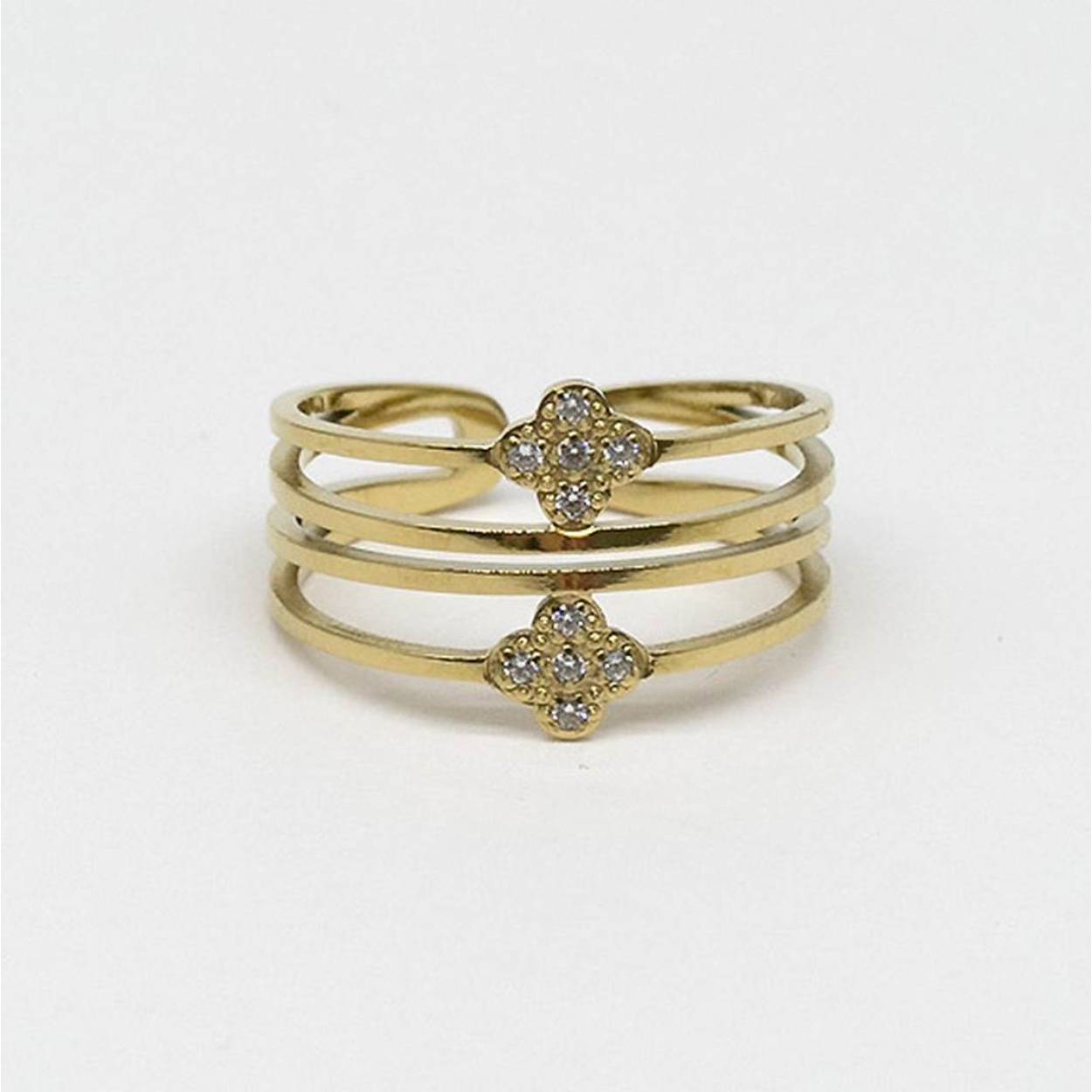De Platings van ZAG Bijoux zijn van de allerbeste kwaliteit. De ringen van ZAG zijn echte eyecatchers en passen altijd omdat ze om je vinger klemmen. De Maat is van 16.5 tot 19 instelbaar