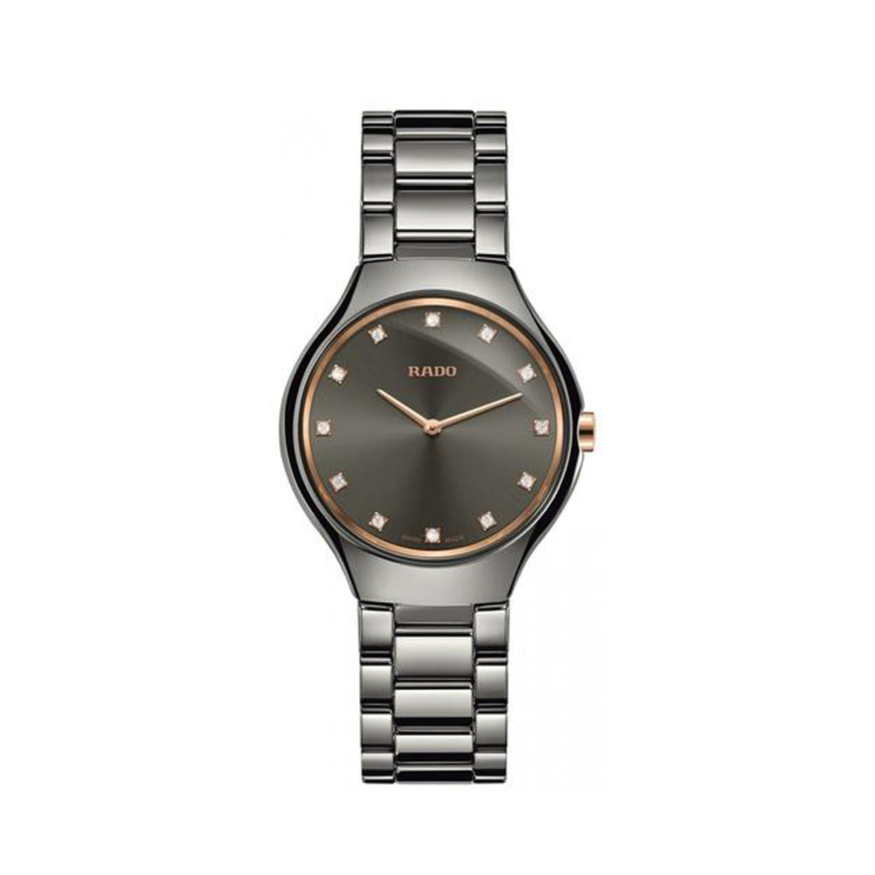 Met een dikte van slechts 5 mm is de RADO True Thinline het dunste hightech keramisch uurwerk ter wereld. De kast bestaat uit één stuk een monocoque kast genoemd en draagt de hele structuur van het horloge en garandeert de stevigheid ervan. Dit RADO dameshorloge R27956722 is analoog afleesbaar en heeft een kwartsgangwerk waarop een internationale garantie van twee jaar geldt. Bovendien beschikt het horloge over een hoog krasbestendig saffierglas, een titanium vouwslot en een waterdichtheid van 30 meter. 