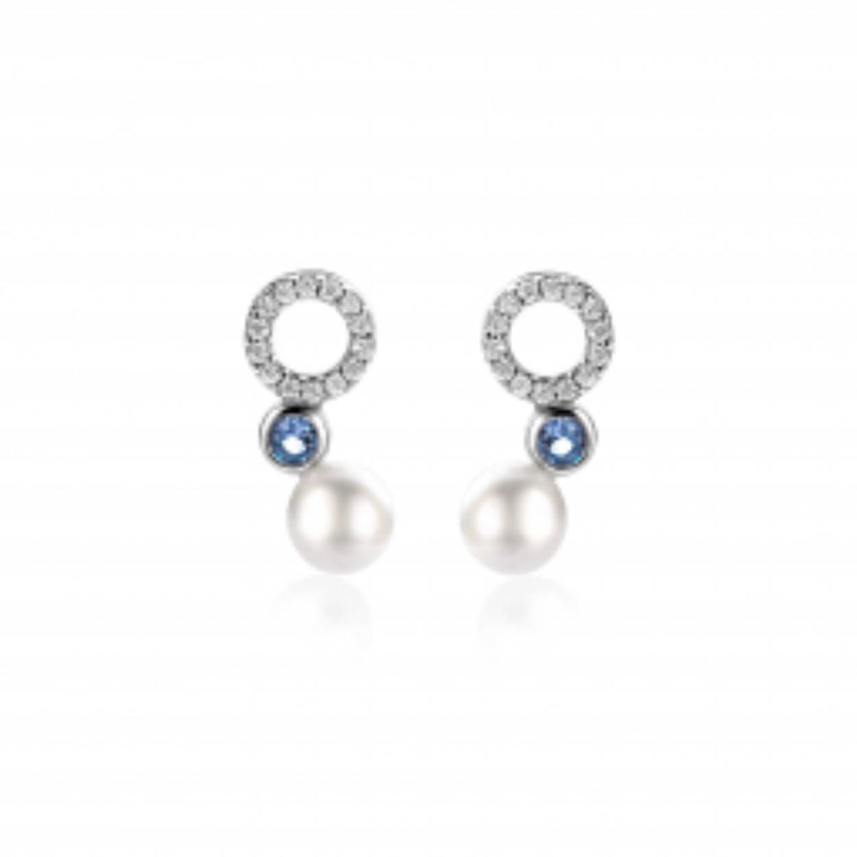 15mm ZINZI zilveren oorstekers met witte parel, ronde lichtblauwe kleursteen en open rondje bezet met witte zirconia's ZIO2442