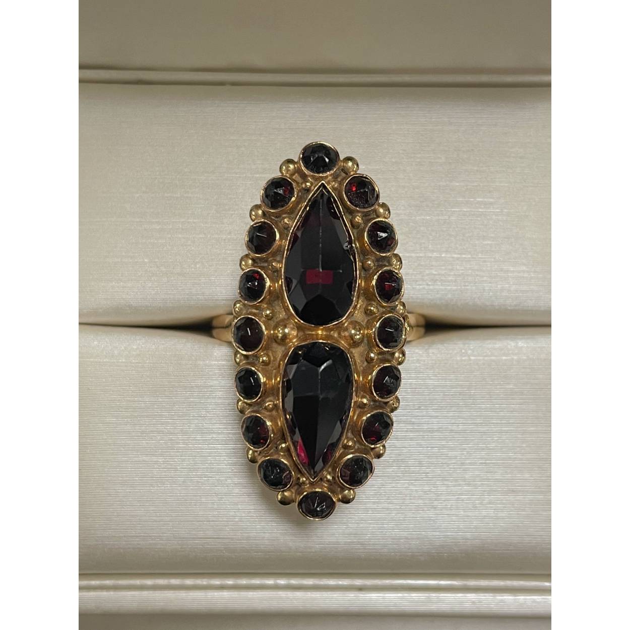 VINTAGE 14 krt gouden ring granaat
