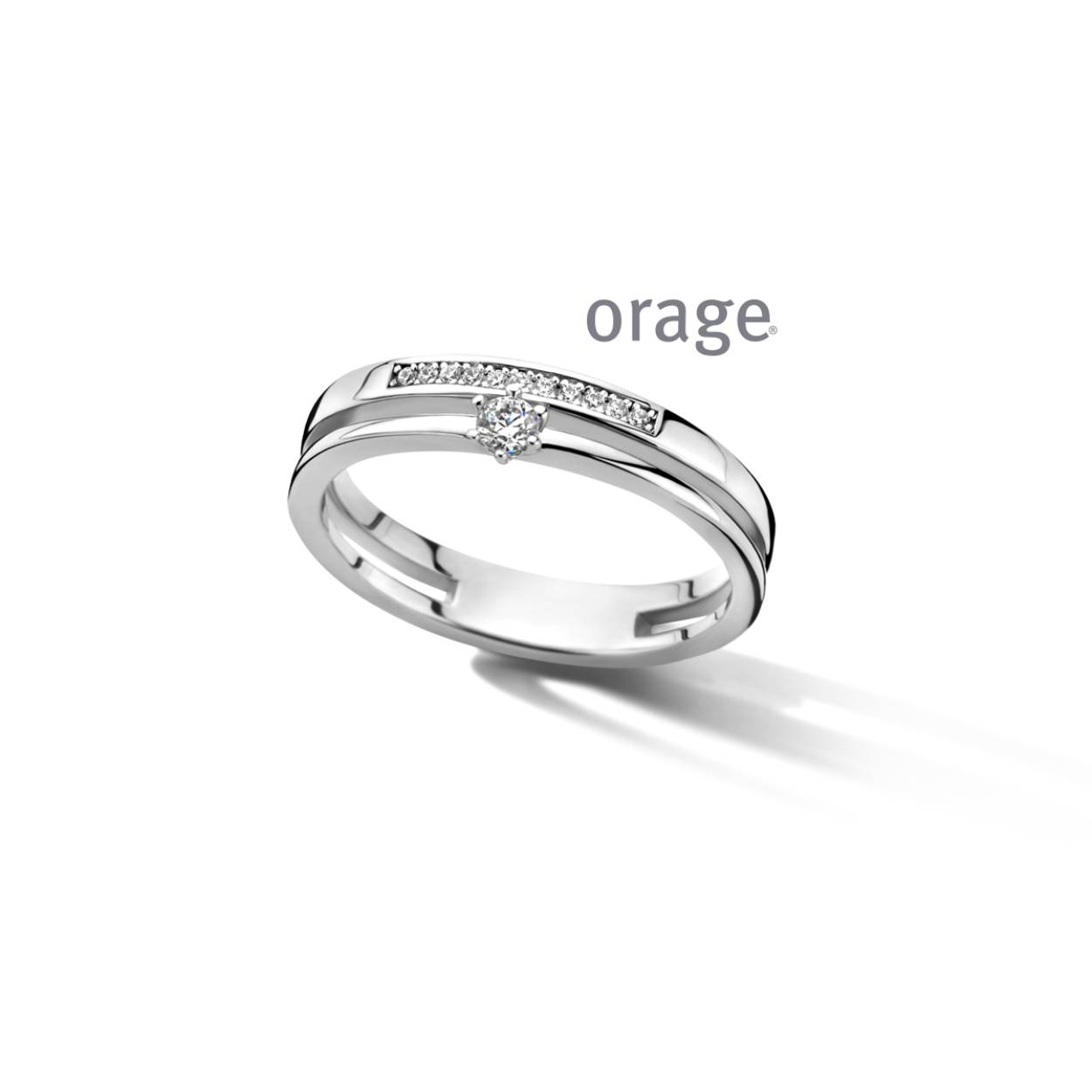 Zilveren ring met zirkonium van het merk Orage
Maat: 56 (ook in andere maten verkrijgbaar)
