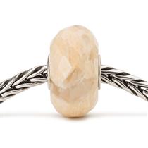 Trollbeads veldspaat kwartssteen: Twee mineralen in een solide steen als basis voor een eeuwigdurende toekomst samen