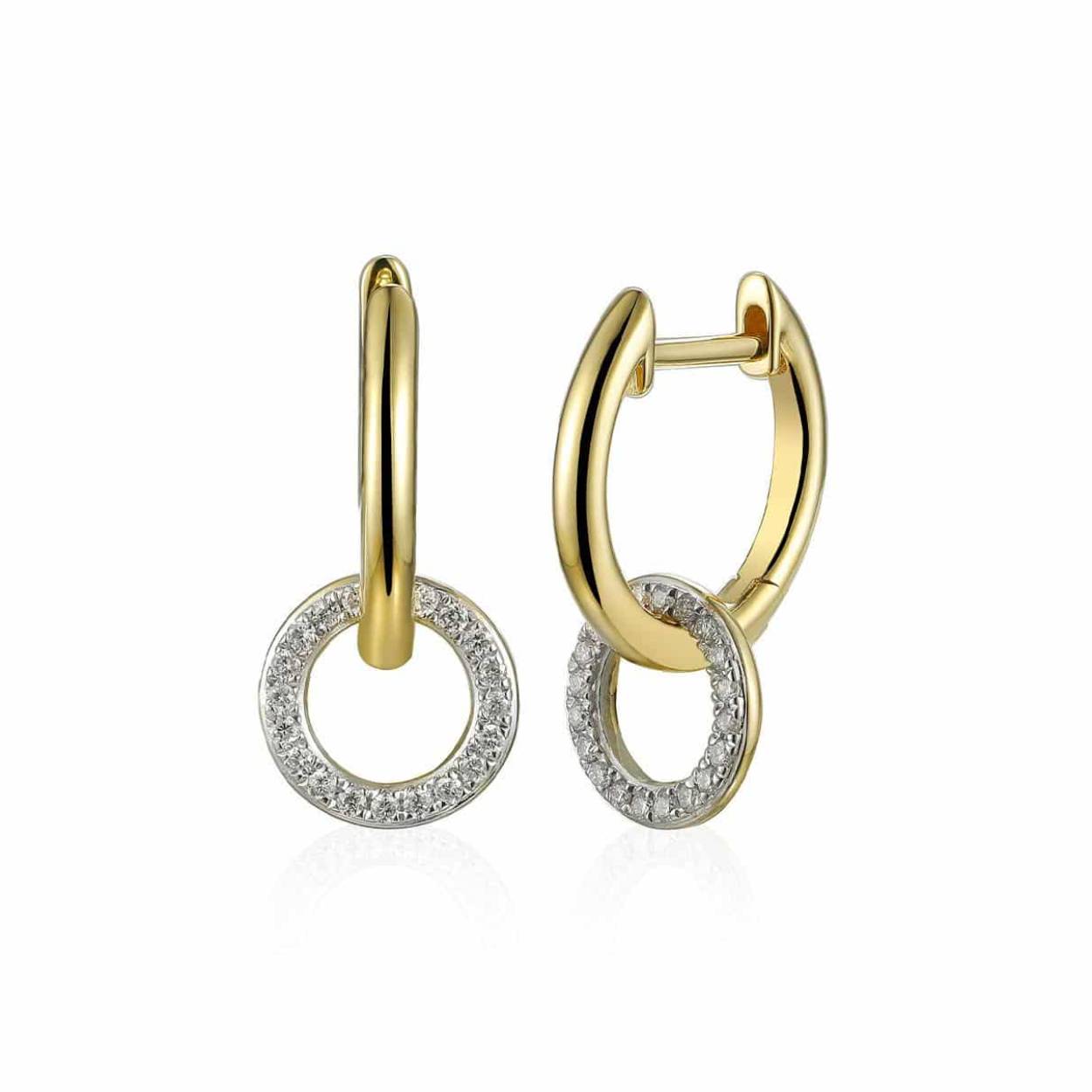14 karaats gouden oorringen met hangers gezet met diamant 0.13 crt / H-SI
Maak de set compleet met de bijpassende armband en het collier.
