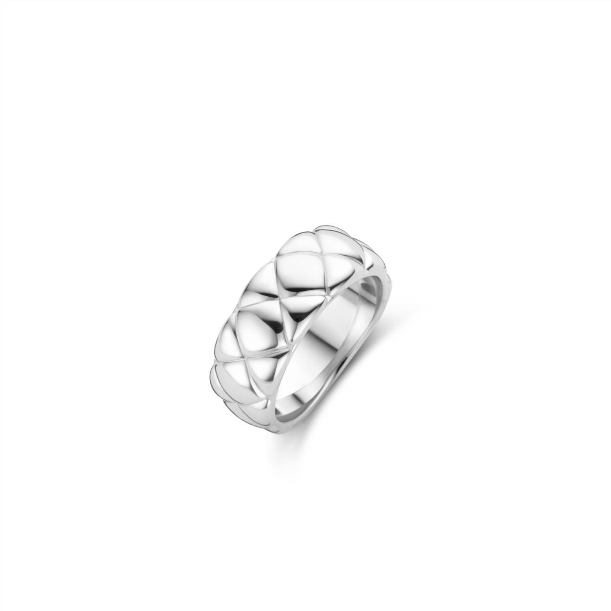 De TI SENTO - Milano Ring 12288SI is gemaakt van Zilver platina verguld. De kleurstelling van deze ring is Zilver. Alle TI SENTO - Milano producten worden geleverd in een luxe geschenkverpakking.