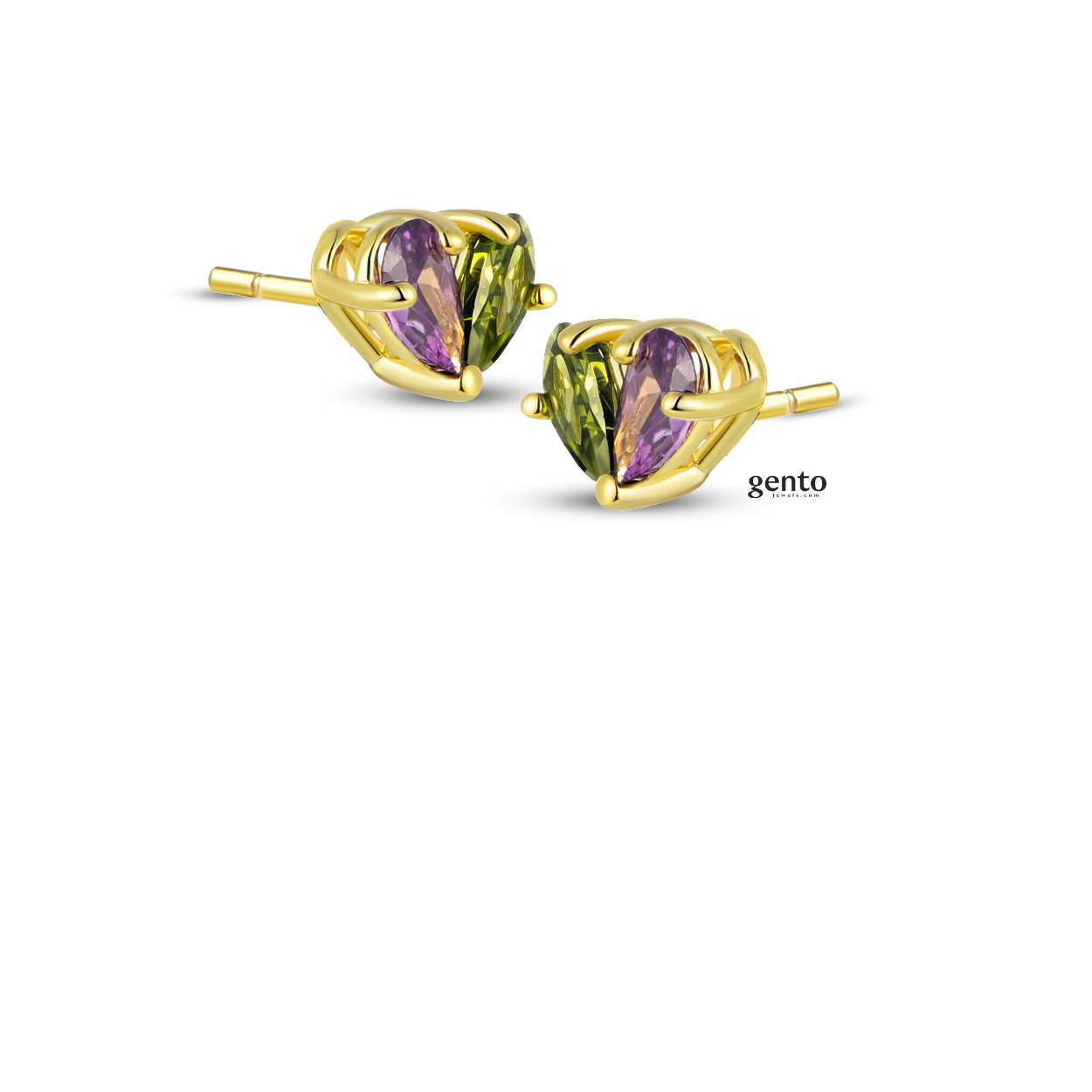 Plaqué oorstekers met paarse en groene zirkonium.
Bijpassende ketting en ring ook verkrijgbaar van deze set.