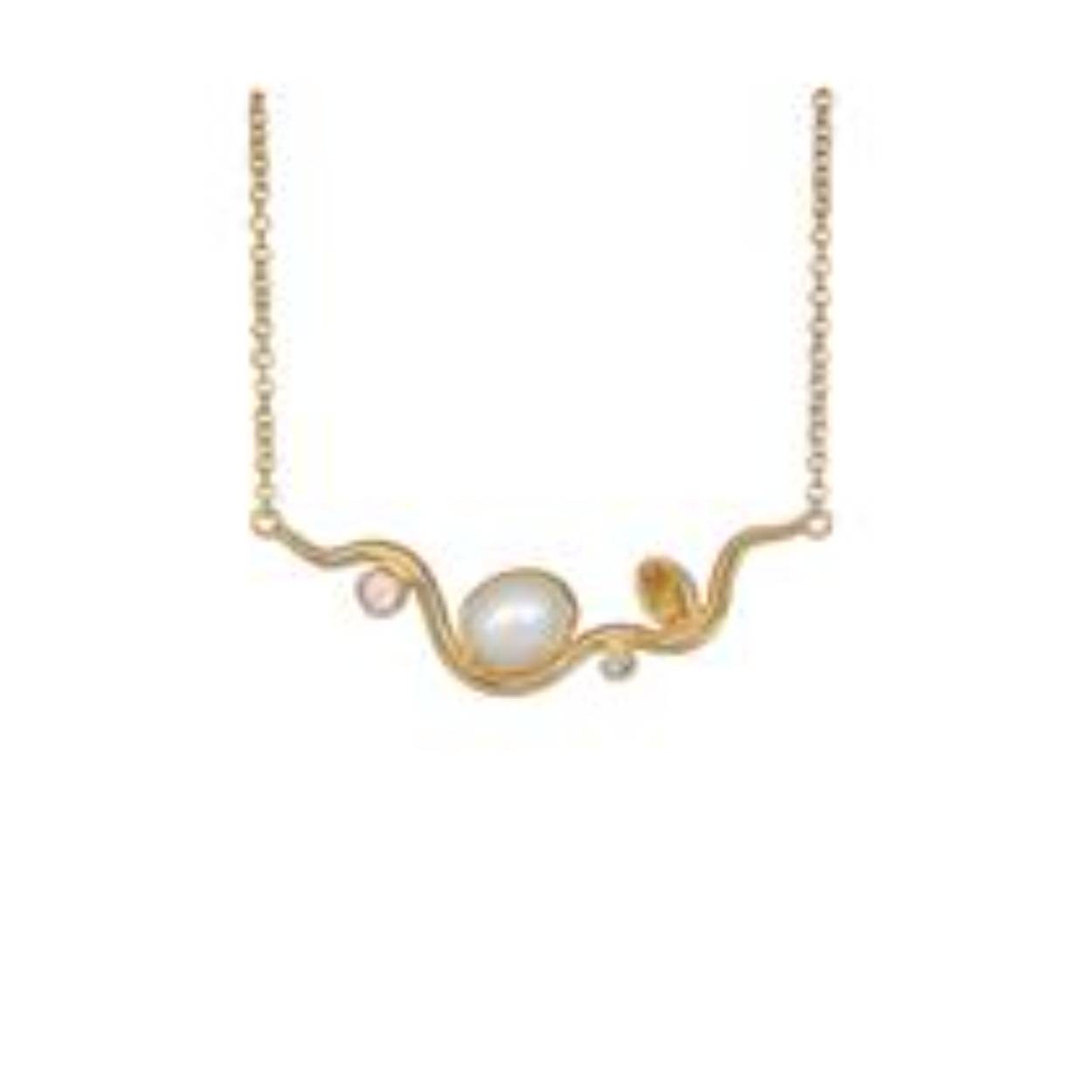77802365 - Goud verguld
Deze geel goud vergulde ketting kan op 42 en 45 cm gedragen worden. Het mooi element in het midden van de ketting bevat een witte parel van 6,5 / 7 mm, een gefacetteerde citrien van 5 x 3 mm, een ronde rozenkwarts van 3 mm en een ronde zirkonia van 2 mm.