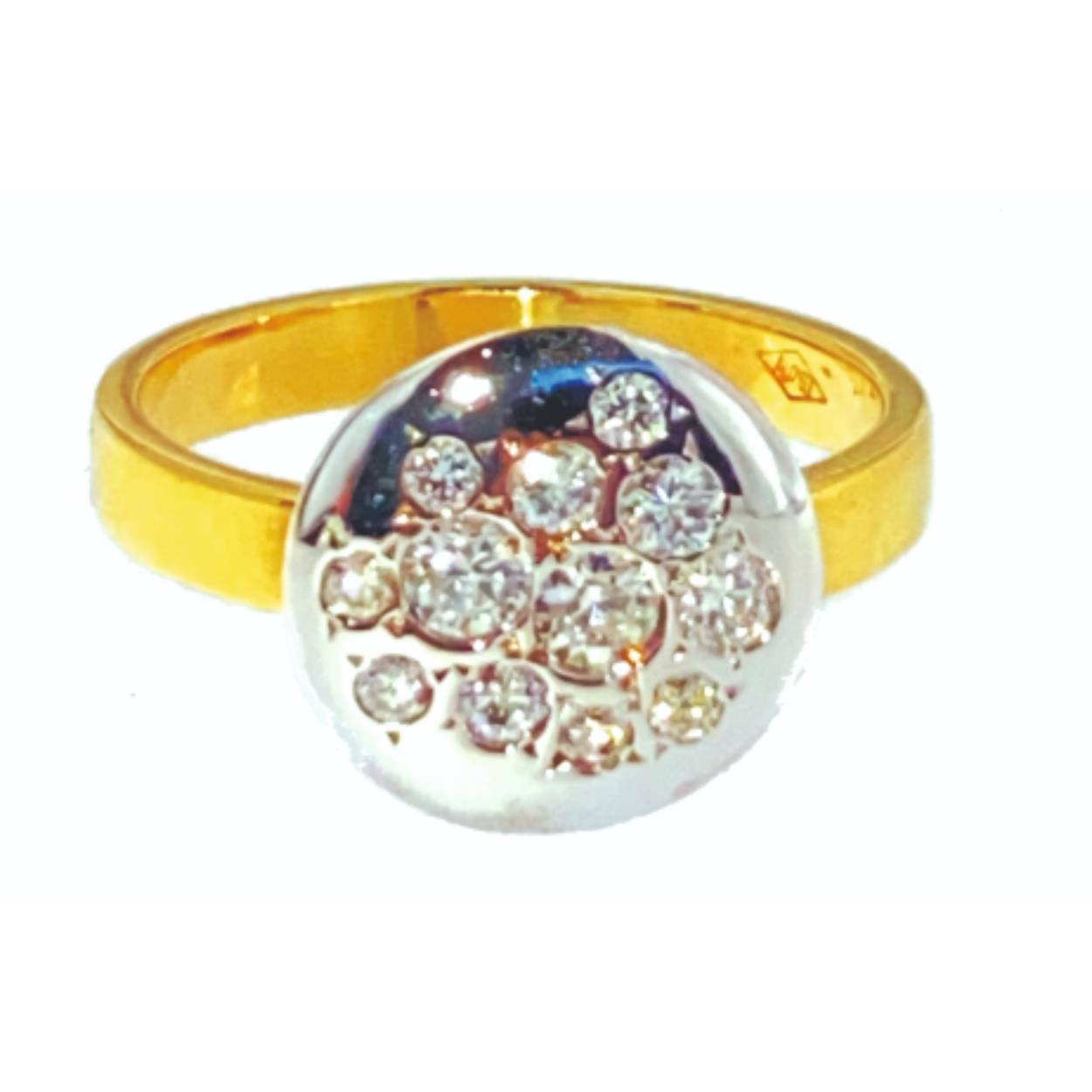 eigen creatie in 18kt goud (wit en geel goud)
met 0.54ct briljant