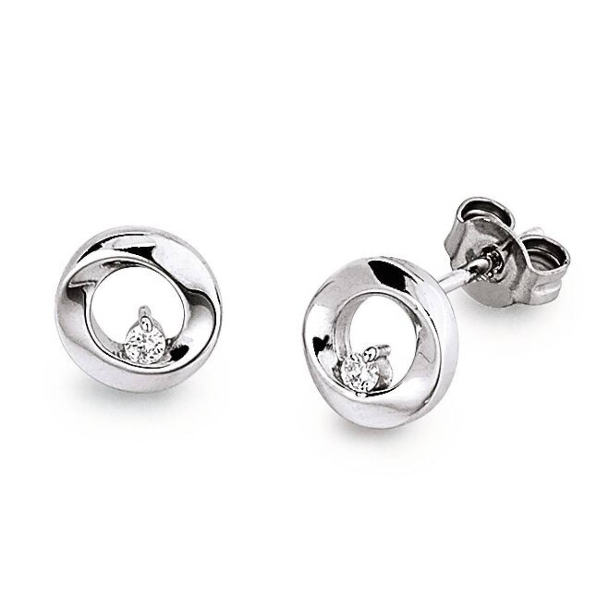 Deze prachtige zilveren oorsieraden van Viventy zijn bezet met zirkonia.