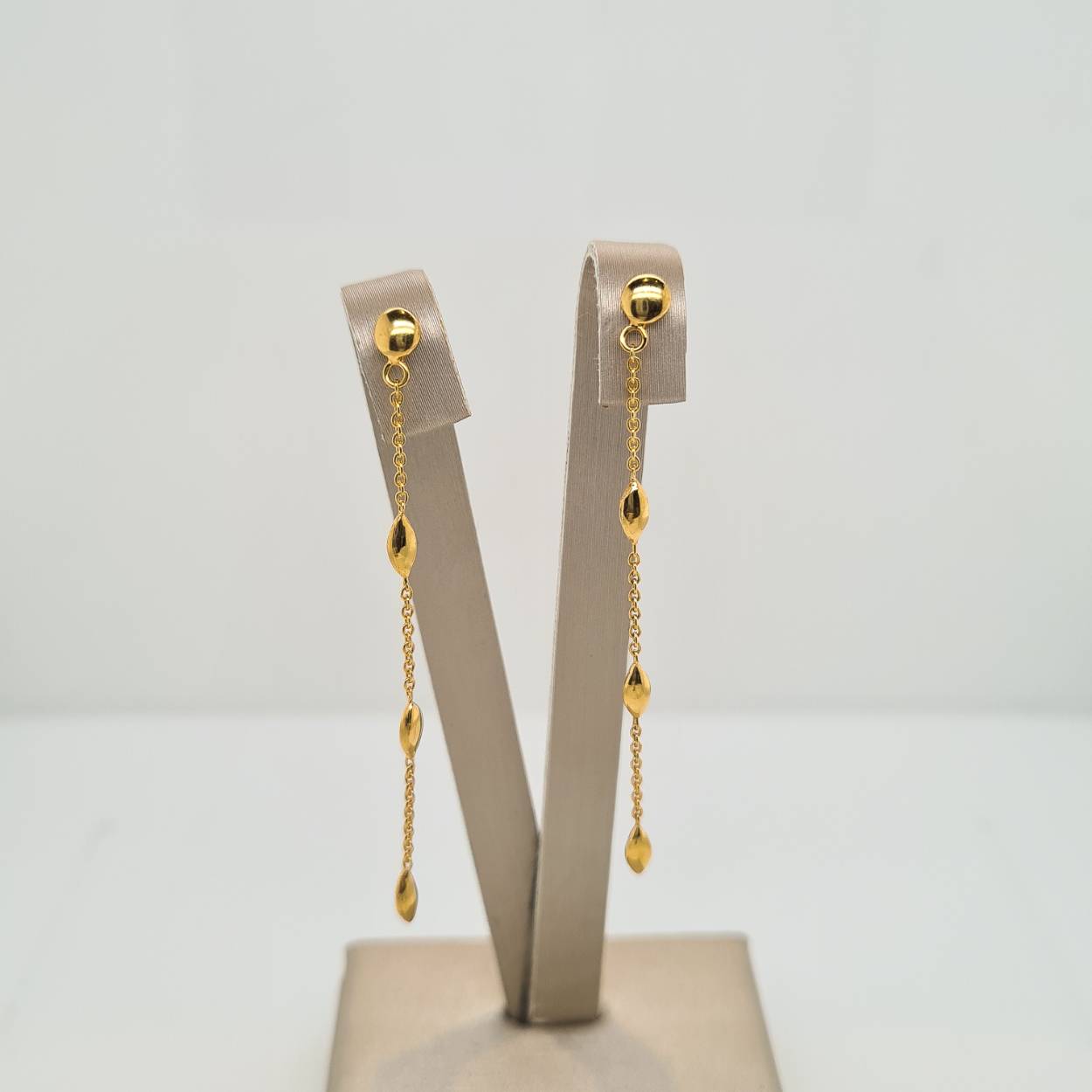 Prachtige 14 karaat geelgouden oorsieraden. 