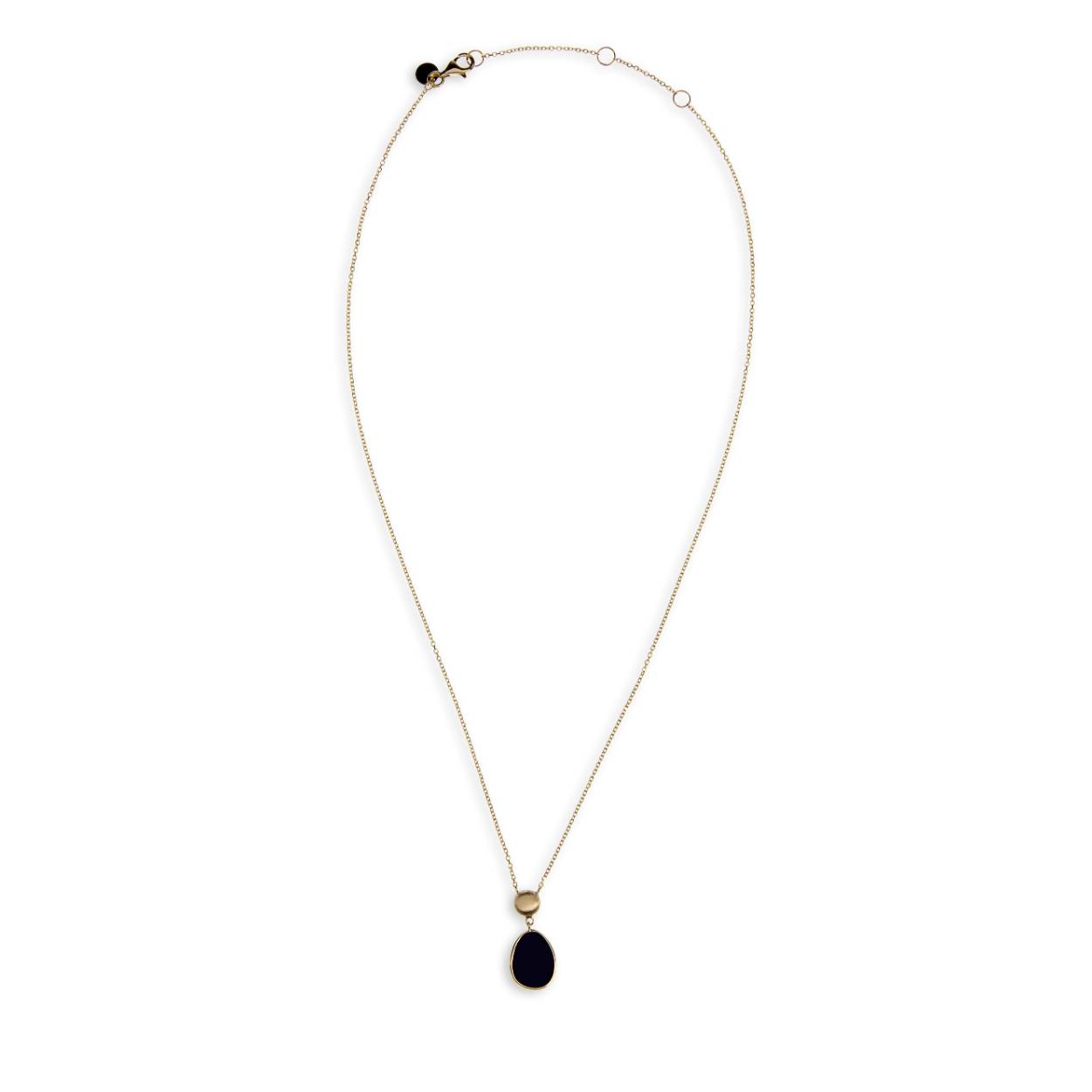 Een prachtig gouden collier uit de exclusieve collectie van Italo Bottene. Het collier is uitgevoerd in 14 krt. goud en gezet met een blue quartz edelsteen. De lengte is te dragen op 40, 42 en 45 cm