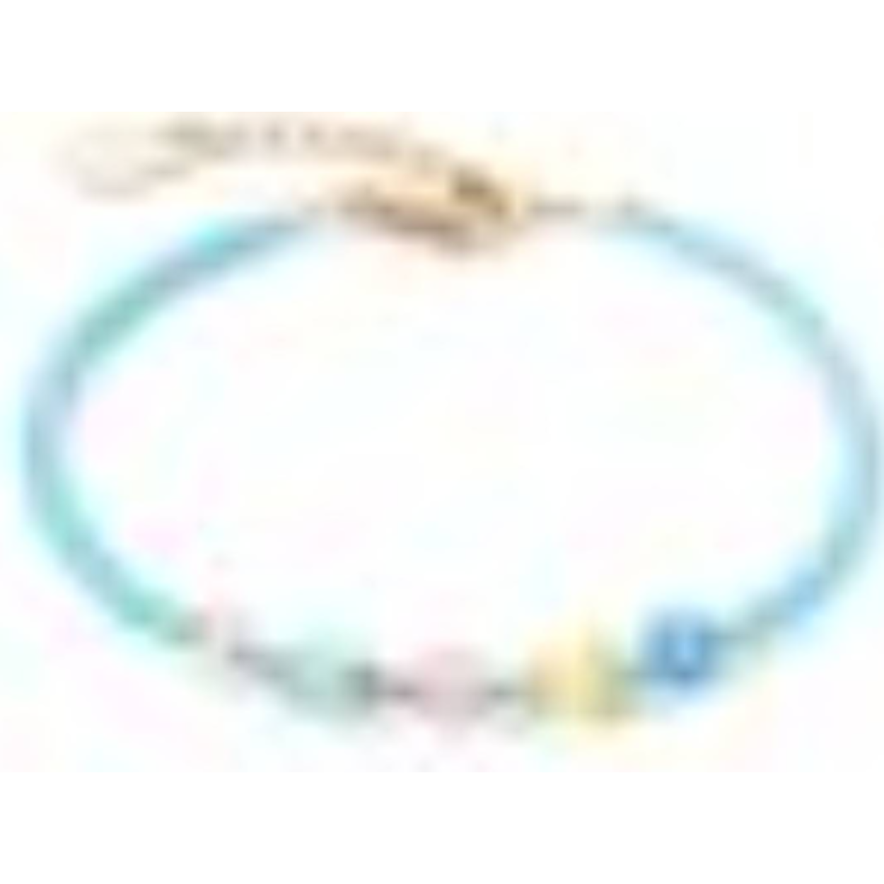 Dit is een armband van het merk Coeur de Lion gemaakt voor dames.
