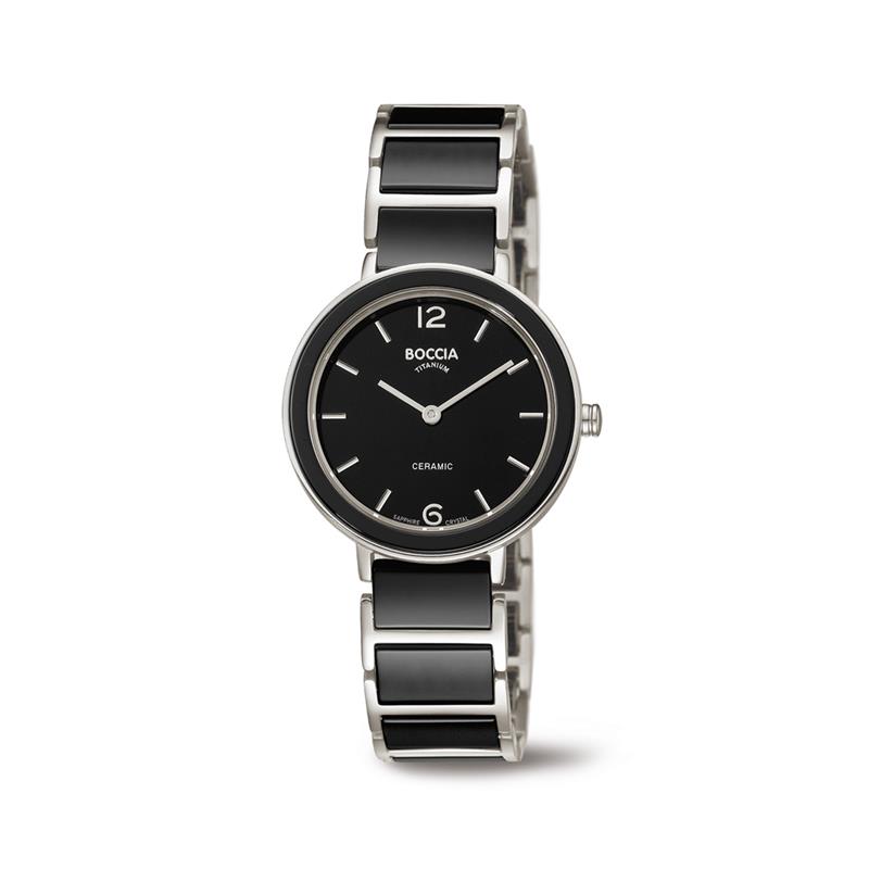 Boccia Titanium 3311-02
Dit dameshorloge van Boccia Titanium heeft een nette uitstraling. De zilverkleurige titanium horlogekast zorgt voor een stijlvolle look en de zwarte wijzerplaat maakt het horloge klassiek. Het horloge heeft een ronde kast met een diameter van 31mm, een saffierglas, en is 5ATM. Combineer dit prachtige exemplaar met de andere sieraden van Boccia Titanium voor een complete look. Aan de titanium kast zit een titanium schakelband met zwarte keramieke schakels ertussen. 

HET MERK
Boccia Titanium is het titanium merk van Nederland, dat zijn oorsprong in Duitsland vindt en is opgericht in het jaar 1992. Ontwikkeld door internationale ontwerpers. Alle titanium componenten van de BOCCIA TITANIUM collectie zijn gemaakt van 99,7% puur titanium; het bijzondere materiaal. Het is licht in gewicht, neemt de temperatuur van de huid aan en is zeer huidvriendelijk. Bovendien is het corrosie- en temperatuurbestendig.

SPECIFICATIES
- Saffierglas
- Ronde titanium horlogekast, Ø 31mm
- Titanium keramieke schakelband
- Zwarte wijzerplaat
- 5ATM (Regen- & spatwaterdicht)