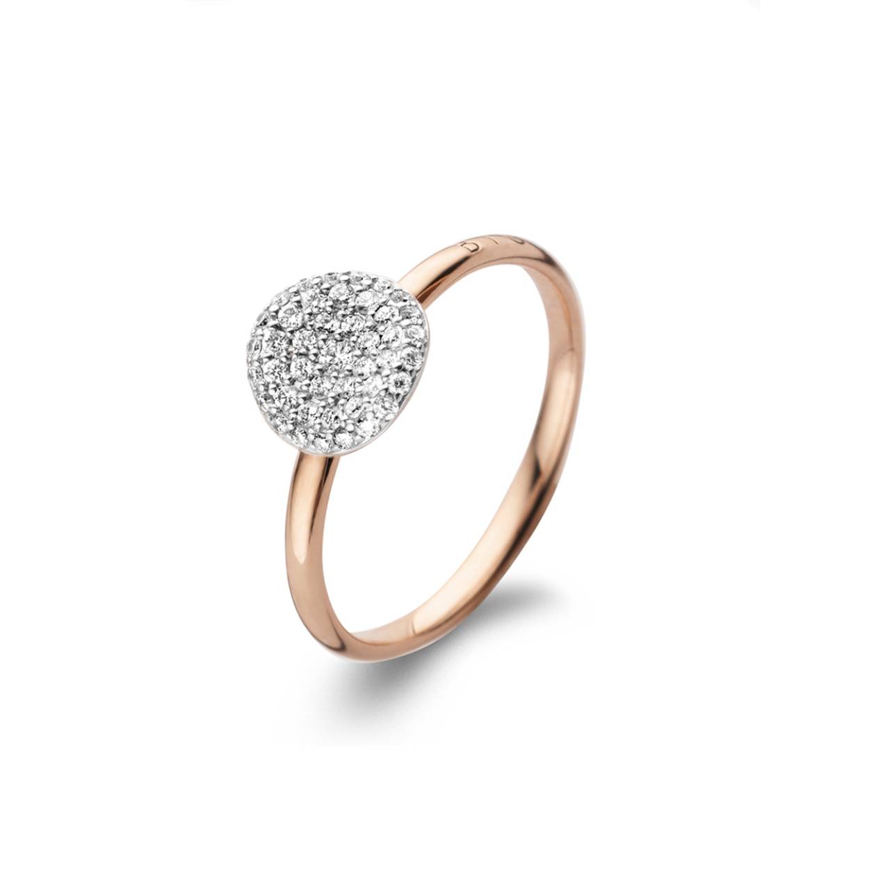 Deze Mini Waves ring is vervaardigd in 18-karaats roségoud en afgewerkt met witte diamanten 0.27ct