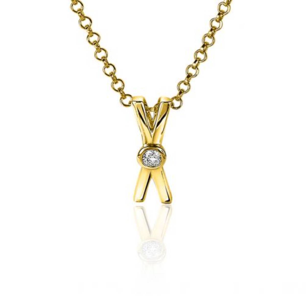 ZINZI zilveren hanger 14K geel verguld in langwerpige X-vorm. In het midden straalt één witte zirconia in ronde zetting. Combineer met een ketting naar wens. De hanger is exclusief collier geprijsd. Maak je look compleet met de bijbehorende oorringen! Ook verkrijgbaar in zilver. Vervaardigd van eerste gehalte zilver (925) en extra 14K geel verguld.