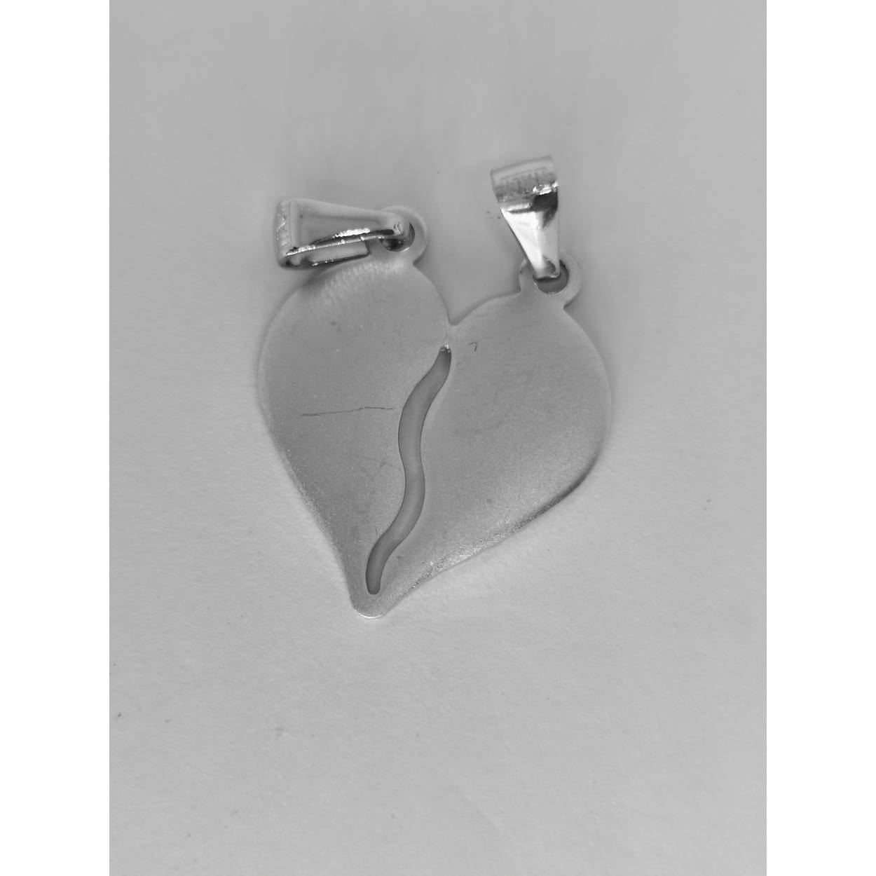 Zilveren hart hanger breekbaar voor de liefde