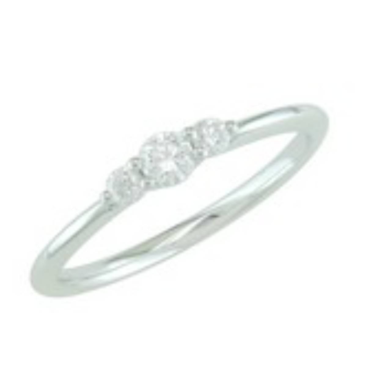 De ring is in witgoud 18 kt , gezet met 3 briljanten met griffen voor 0.21ct.