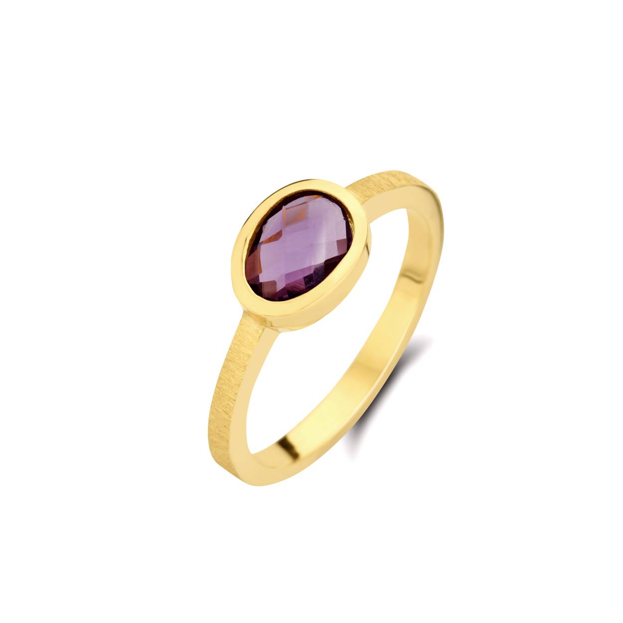 ring in 18 kt geelgoud met amethyst