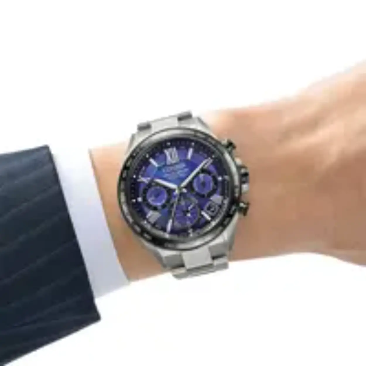 Satellite Timekeeping System, Energiereserve, Eeuwigdurende kalender, Wijzer correctie, 26 tijdzones, Batterij-ontladingsindicator, Dual time, GPS positioning, Wereldtijd, Stopwatch, 24 uurs weergave, Antimagnetisch, Local time alarm