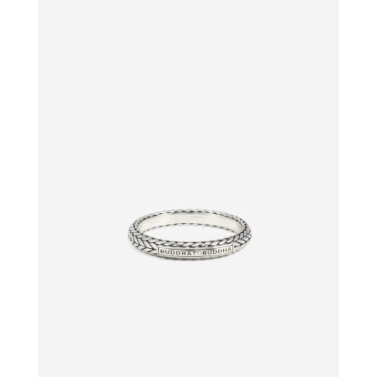 Dit is een ring van het merk Buddha to Buddha.