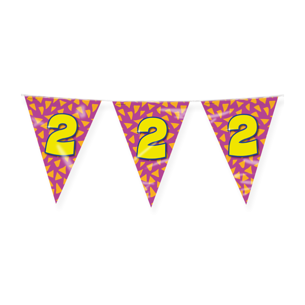 De Happy party flags 2 zijn de ideale versiering op de verjaardag van een 2-jarige. Door de vrolijke kleuren vallen deze party vlaggen dan ook extra goed op! De aan beide kanten bedrukte vlaggetjes zijn gemaakt van folie, hebben een lengte van 10 meter.