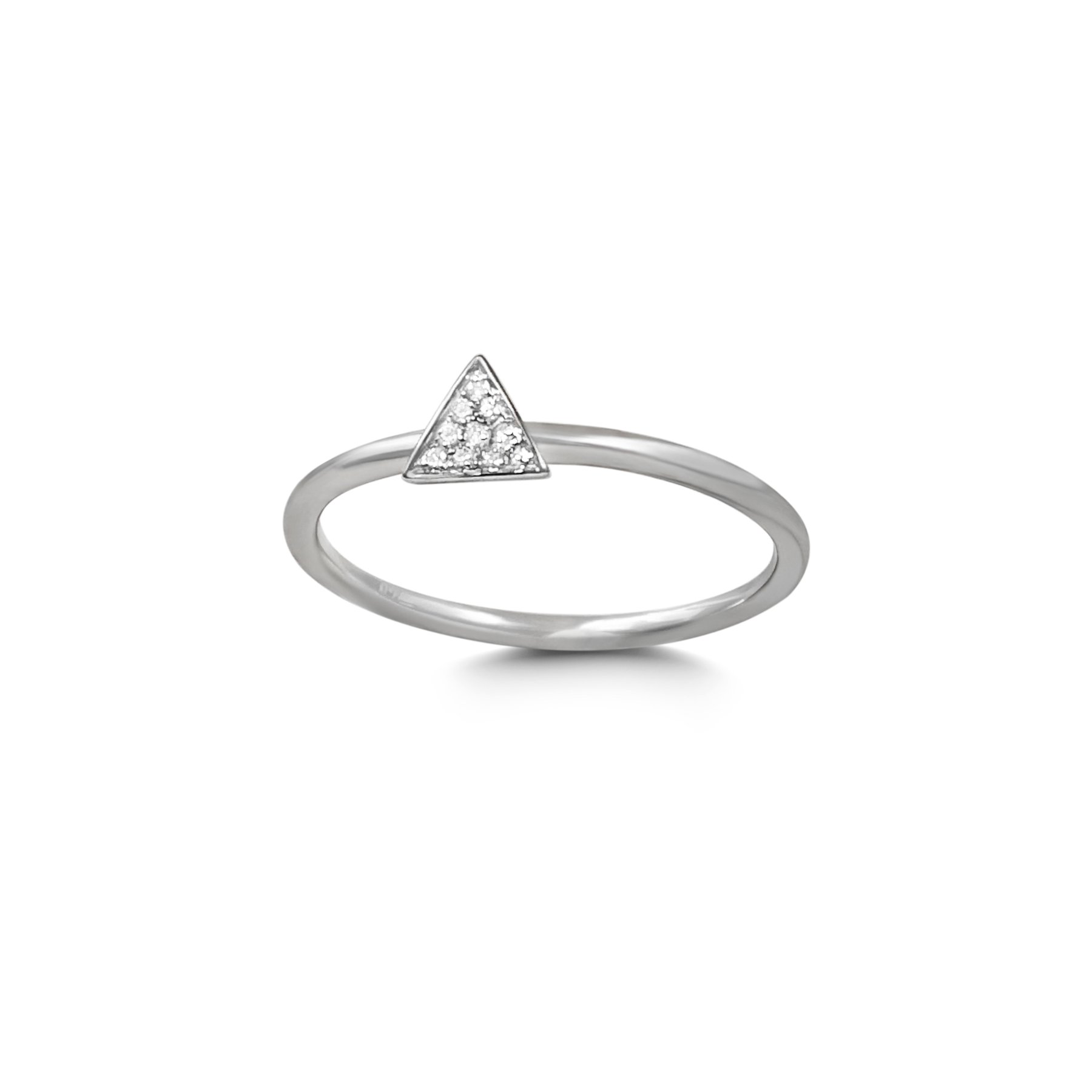Deze stapelbare Culet driehoekige ring in witgoud met diamant heeft 12 diamanten, met een totaal van 0,11 karaat in 18 karaat witgoud. De ring is tevens verkrijgbaar in het geelgoud en rosegoud. Prachtig te combineren met andere ringen uit de Culet collectie!

Ringmaat: 16,5. Heeft u een andere ringmaat? Neem dan even contact met ons op.