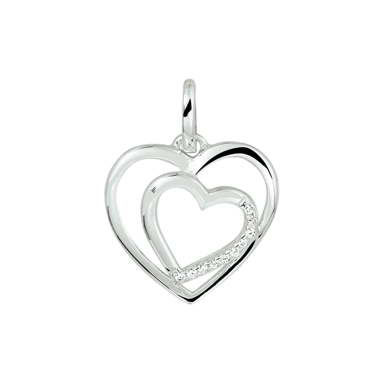 Romantische gerhodineerd zilveren hart hanger met een afmeting van 13x13.3mm en een totale hoogte van 18mm. De hanger is uitgevoerd met een schitterende rij van zirkonia en is goed te combineren met een bijpassend collier uit onze collectie. De combinatie van de sprankelende zirkonia en het bijzondere hart is een originele toevoeging aan jouw sieradencollectie! Info: Gerhodineerd zilver is door de rhodiumlaag beter bestand tegen verkleuren en krassen.