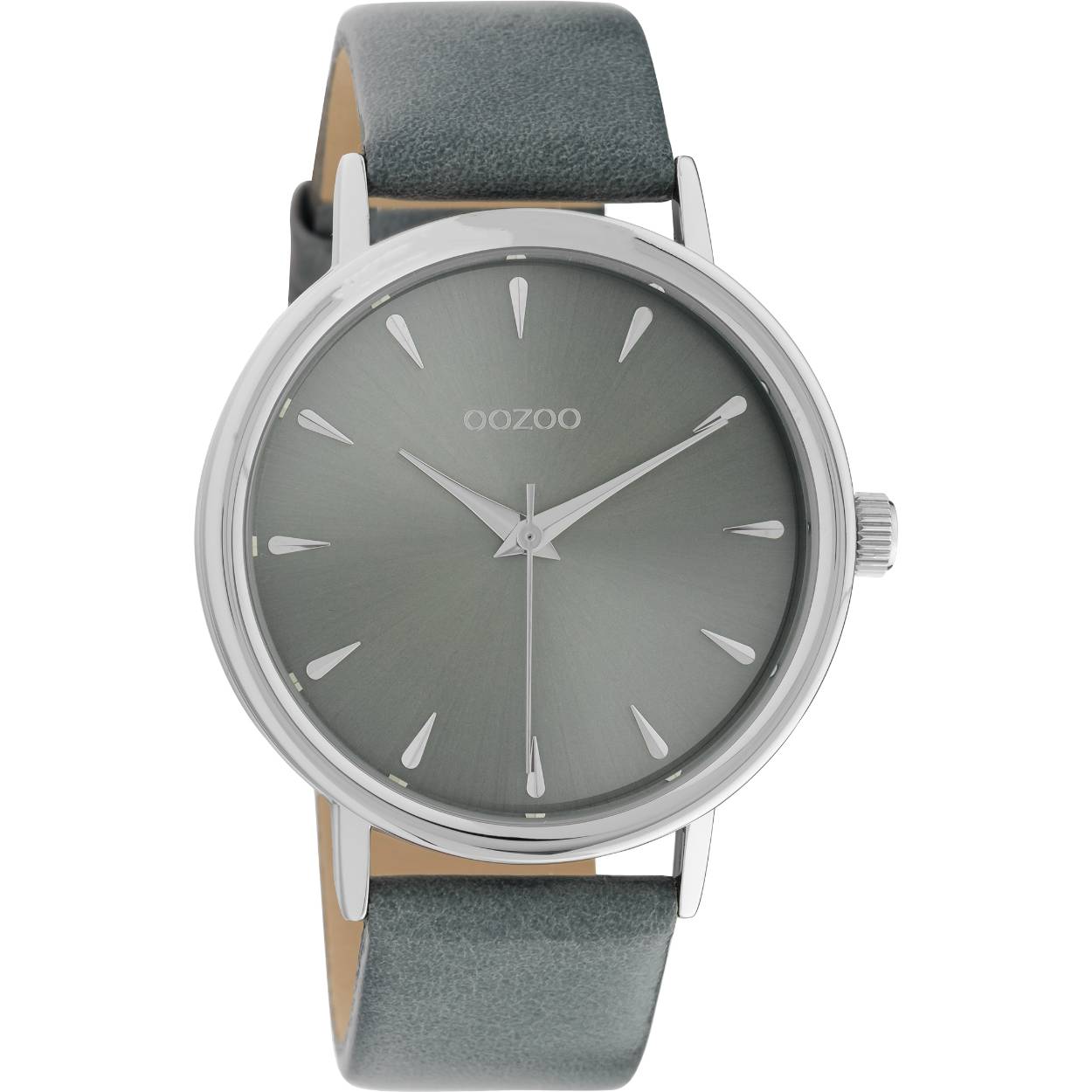 Dit ronde dames design uit de trendy OOZOO Timepieces collectie is een waar fashion statement. Met zijn sterke mat aqua grijze leren band en 42 mm Zilver metalen horlogekast steel je zeker de show in elke kamer. De combinatie van de aqua grijze wijzerplaat met zilver gestreepte cijfers en bijpassende wijzers maakt dit horloge een onmisbaar stuk voor je garderobe. Het mineraalglas ligt in een metalen horlogekast met IP-plating. Dit ontwerp heeft een roestvrijstalen achterplaat en is nikkelveilig. Dit horloge heeft een Japans uurwerk van 2 ATM en wordt gedekt door een garantie van 2 jaar
