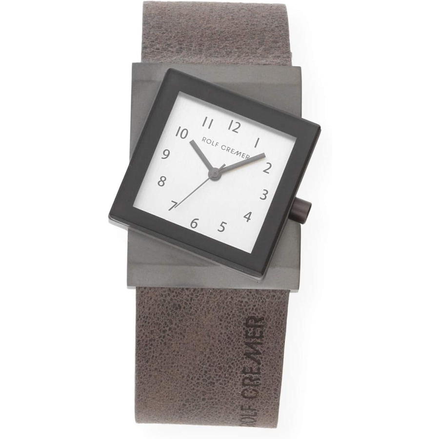 De horloges van de bekende Duitse ontwerper ROLF CREMER ziet u steeds vaker in de etalages. Door onderscheidende modellen en kleurgebruik is het een gewaardeerd mode accessoire geworden. Gekenmerkt door een flashy design, eenvoud, elegantie en kleur. Het merk bestaat sinds 1989.