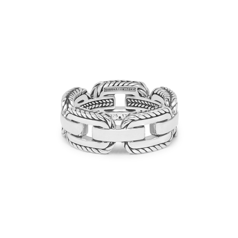 Deze stevige Barbara Link ring is afgeleid van de Barbara Link armband en bestaat uit stoere schakels. Een perfecte combinatie samen of om alleen te dragen. Handgemaakt van 925 sterling zilver en tijdloos zoals alle items uit onze collectie. Deze ring valt in de categorie brede ringen.