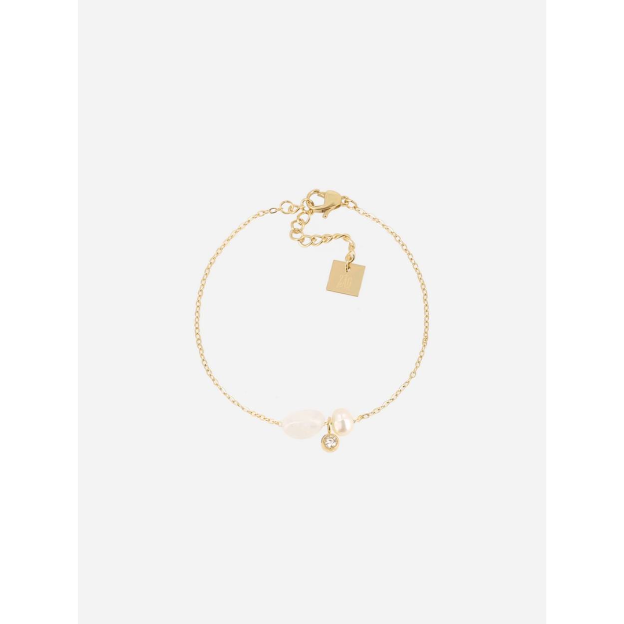 Zag Bijoux armbandje met leuke pareltjes. De armbandjes zijn perfect te combineren met elkaar, en ze zijn ook leuk bij de bijpassende kettinkjes.