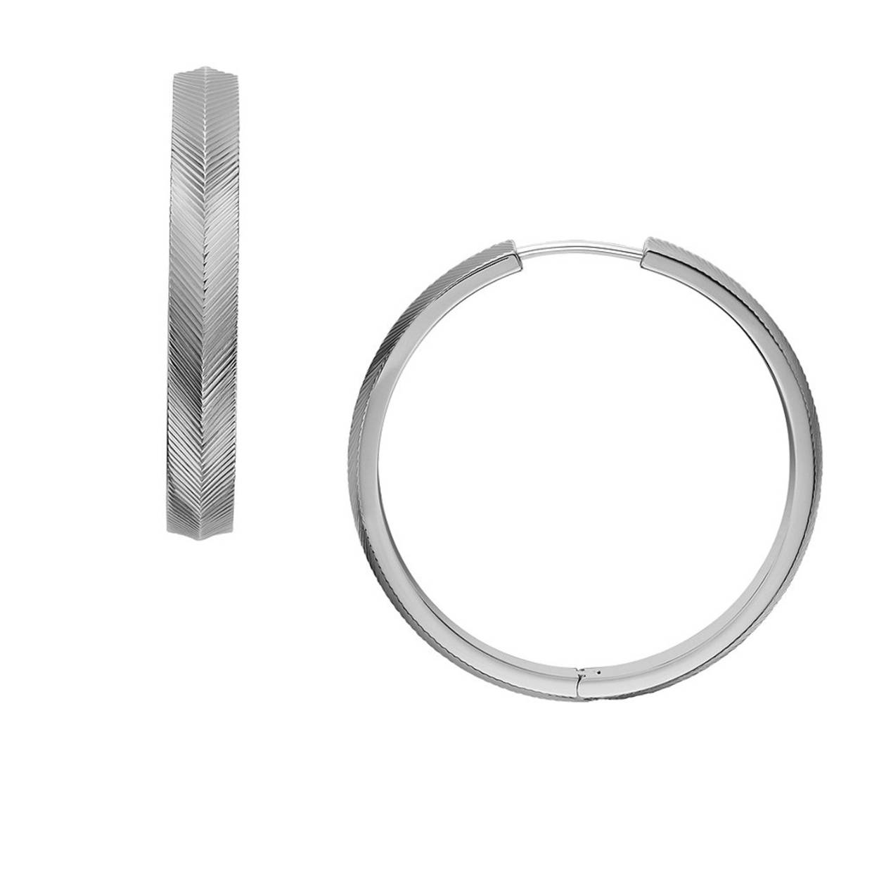 De sieraden van Fossil worden gemaakt van de beste materialen. Zo is dit sieraad gemaakt van rvs en heeft het een mooie zilverkleurig kleur. Dit sieraad is geschikt voor elke gelegenheid, zowel casual overdag of chique in de avond