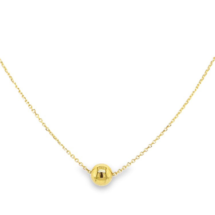 Dit 14-karaats geel gouden ankerschakel collier is onwijs leuk! Om het kettinkje heen zit een bolletje. Dit kettinkje heeft een fijne uitstraling en is ontzettend stijlvol. Het collier is verstelbaar van 42cm tot 45cm.