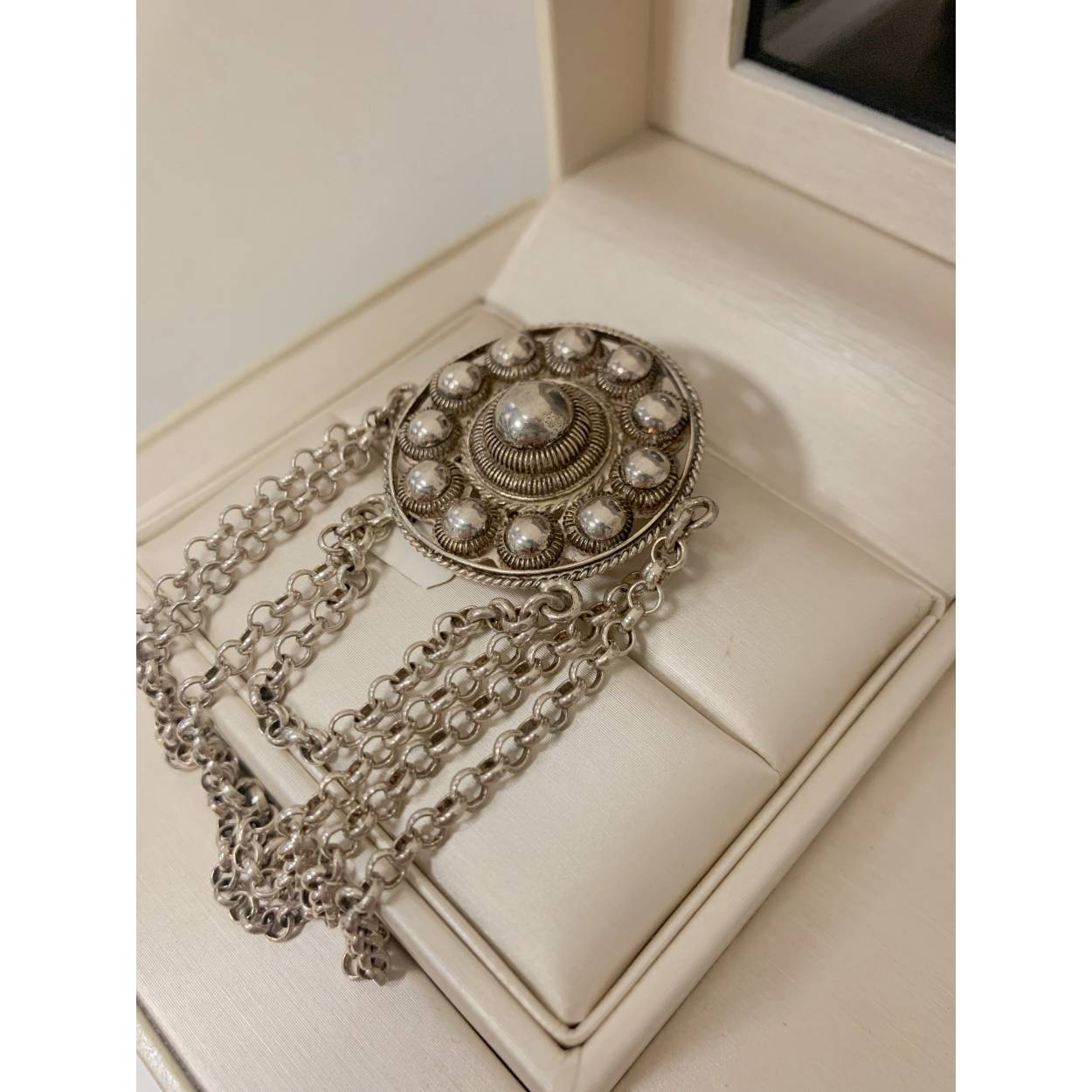 VINTAGE zilveren broche - zeeuwse knop