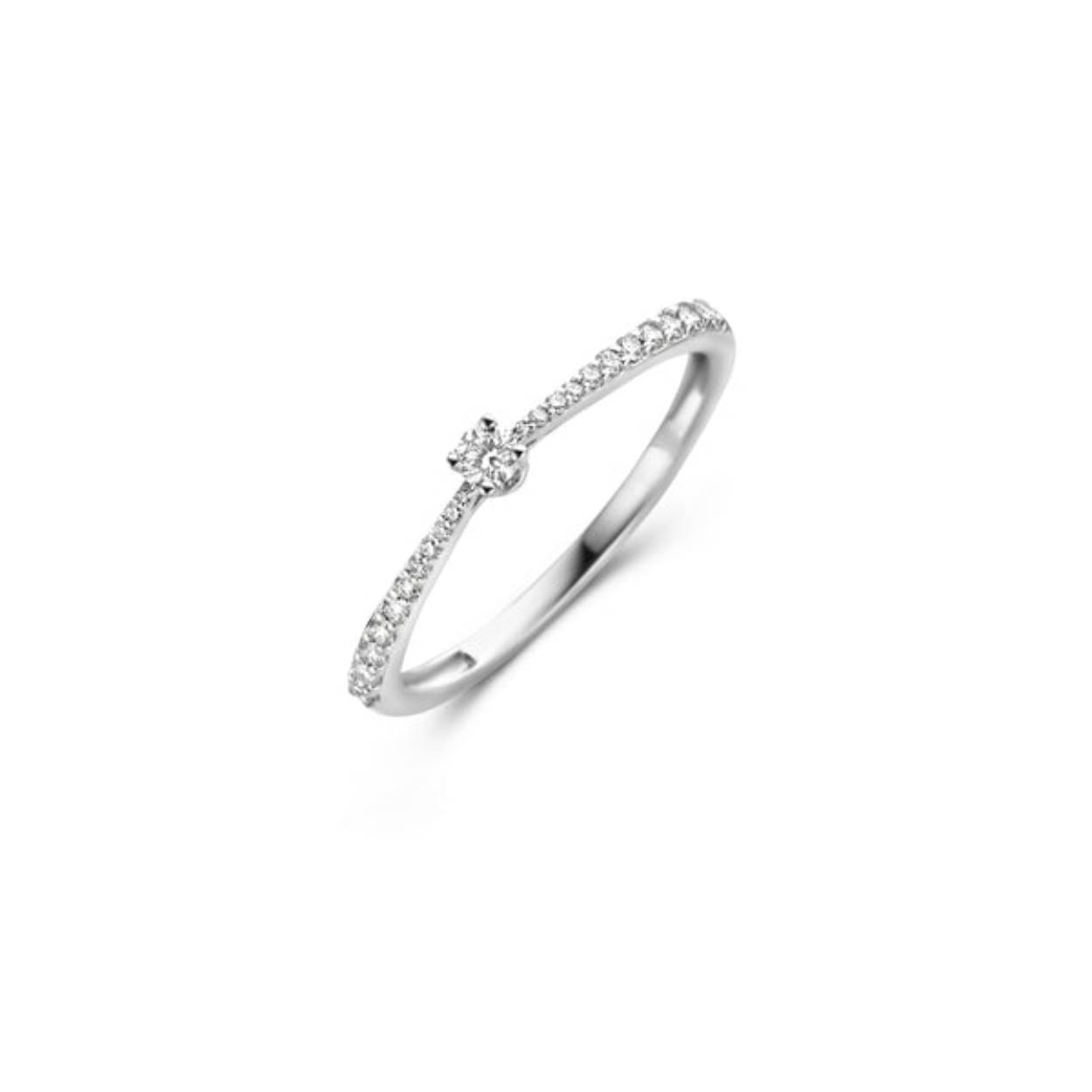 Ring 1657WDI - 14k Wit goud met Diamant
Briljant geslepen diamanten schitteren in deze ring van 14k witgoud. De diamanten hebben een karaatgewicht van 0,14, de kleinere diamanten zijn gezet in de band van de ring die een doorsnee heeft van 1,5 mm. Prachtig op zichzelf of in combinatie met andere ringen uit onze collectie.
