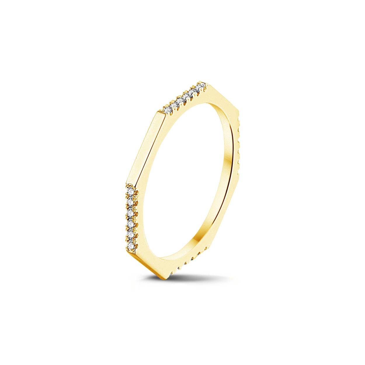 Onze Demi-set achthoekige stapelring in geelgoud met diamanten bevat 24 diamanten, wat een totaal van 0.15 karaats gezet in 18 karaats geelgoud is.