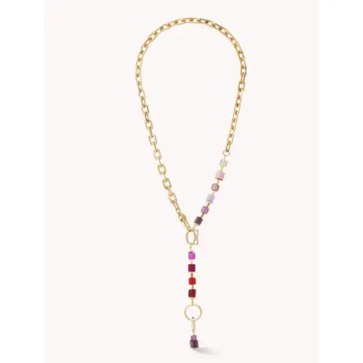 Dit is een collier van het merk Coeur de Lion gemaakt voor dames.