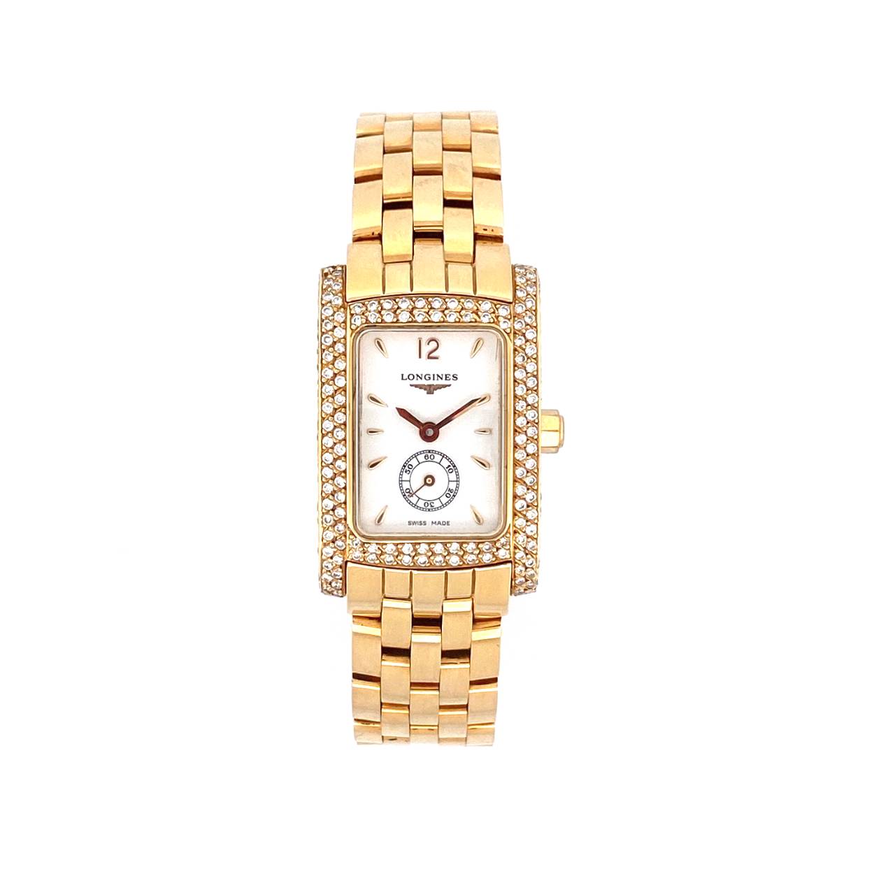 Dit Horloge van het Zwitserse merk Longines is gemaakt uit 18 karaat geelgoud en voorzien van 3.25 caraat VVSI TW briljanten.
