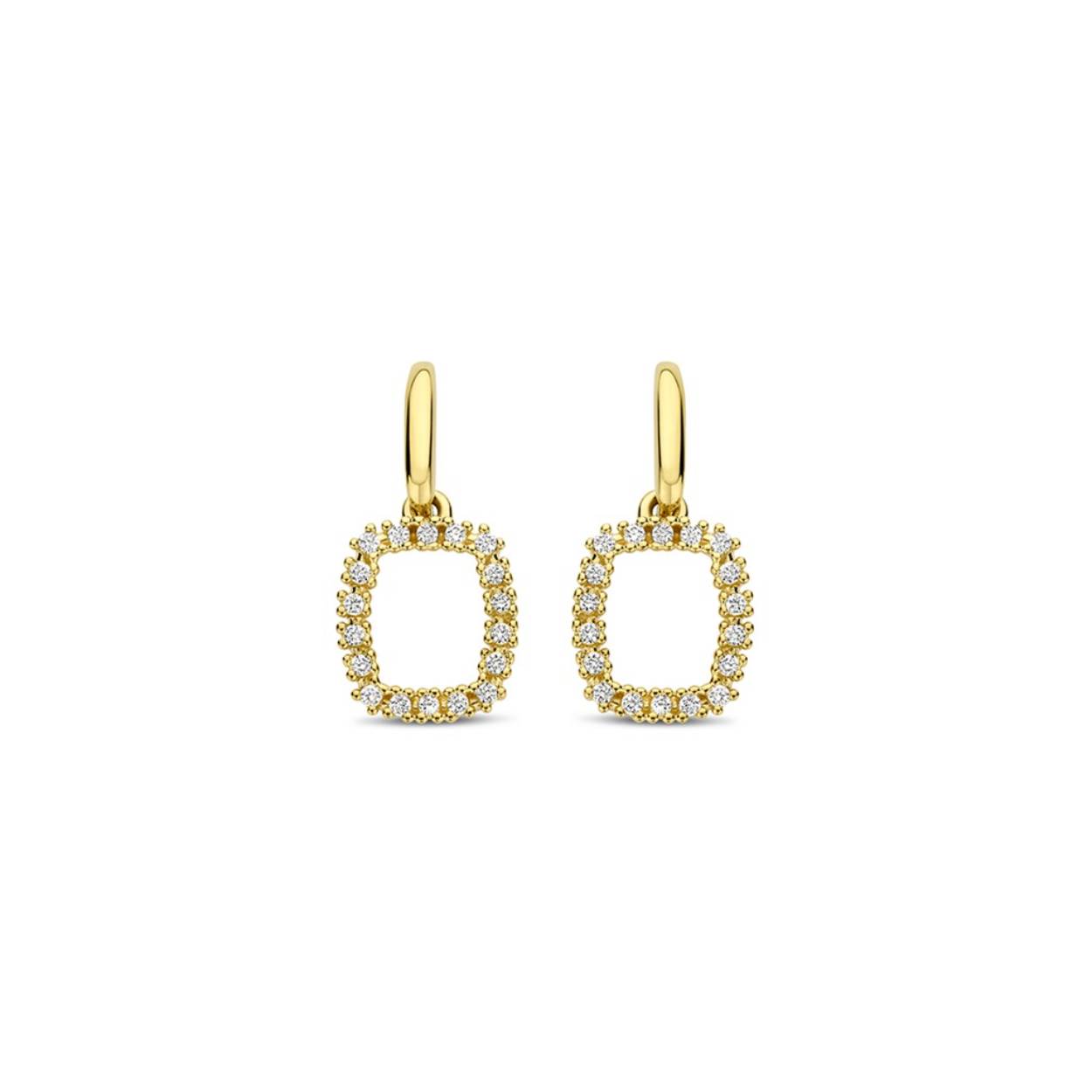 18 kt gouden oorhangers met briljant: 0,14 ct
Afmetingen: 17mm x 8mm
Bijhorende hanger en ring ook verkrijgbaar
De prijs kan variëren naargelang de goudprijs