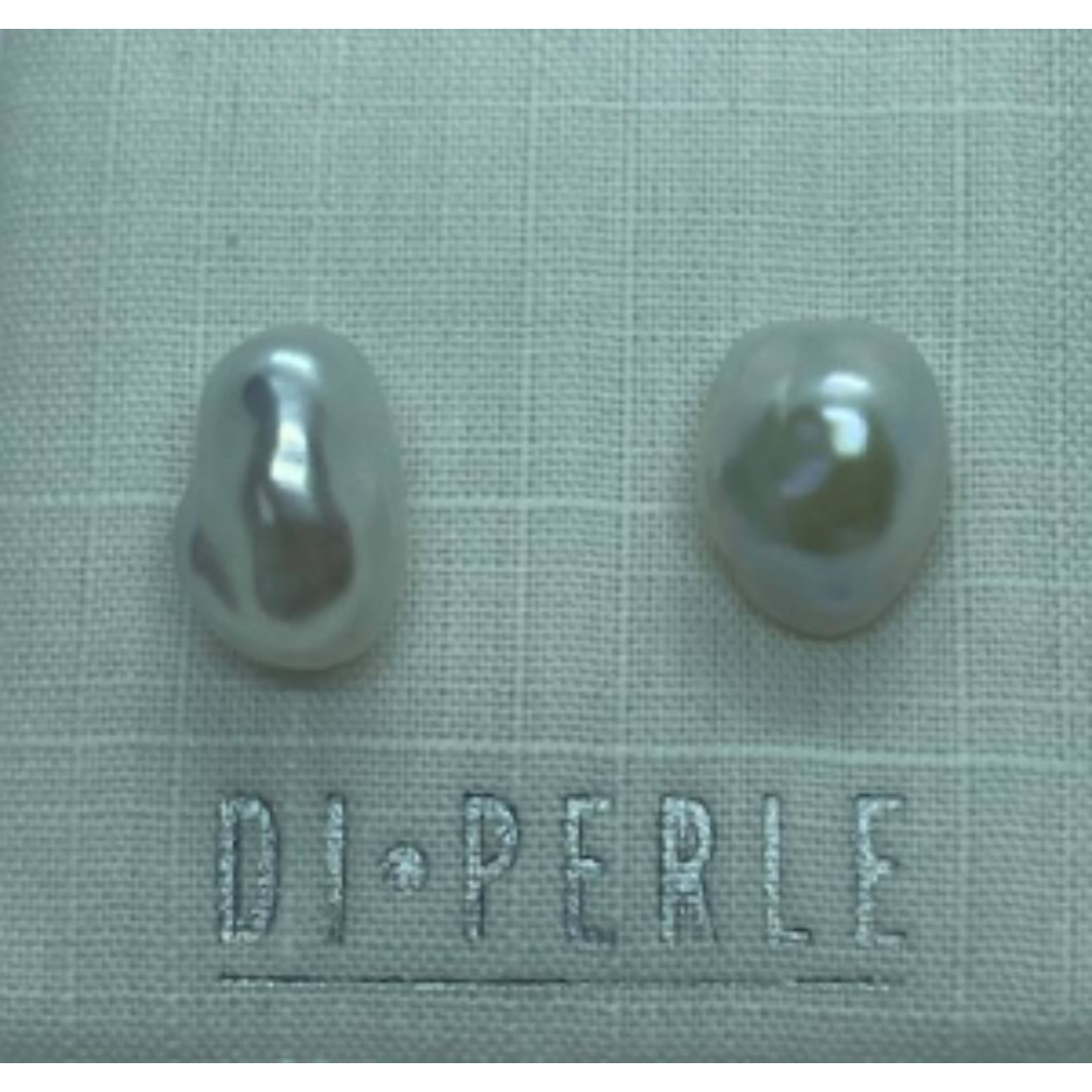 pareloorknop zilver 8-9 mm zoetwater Keshi