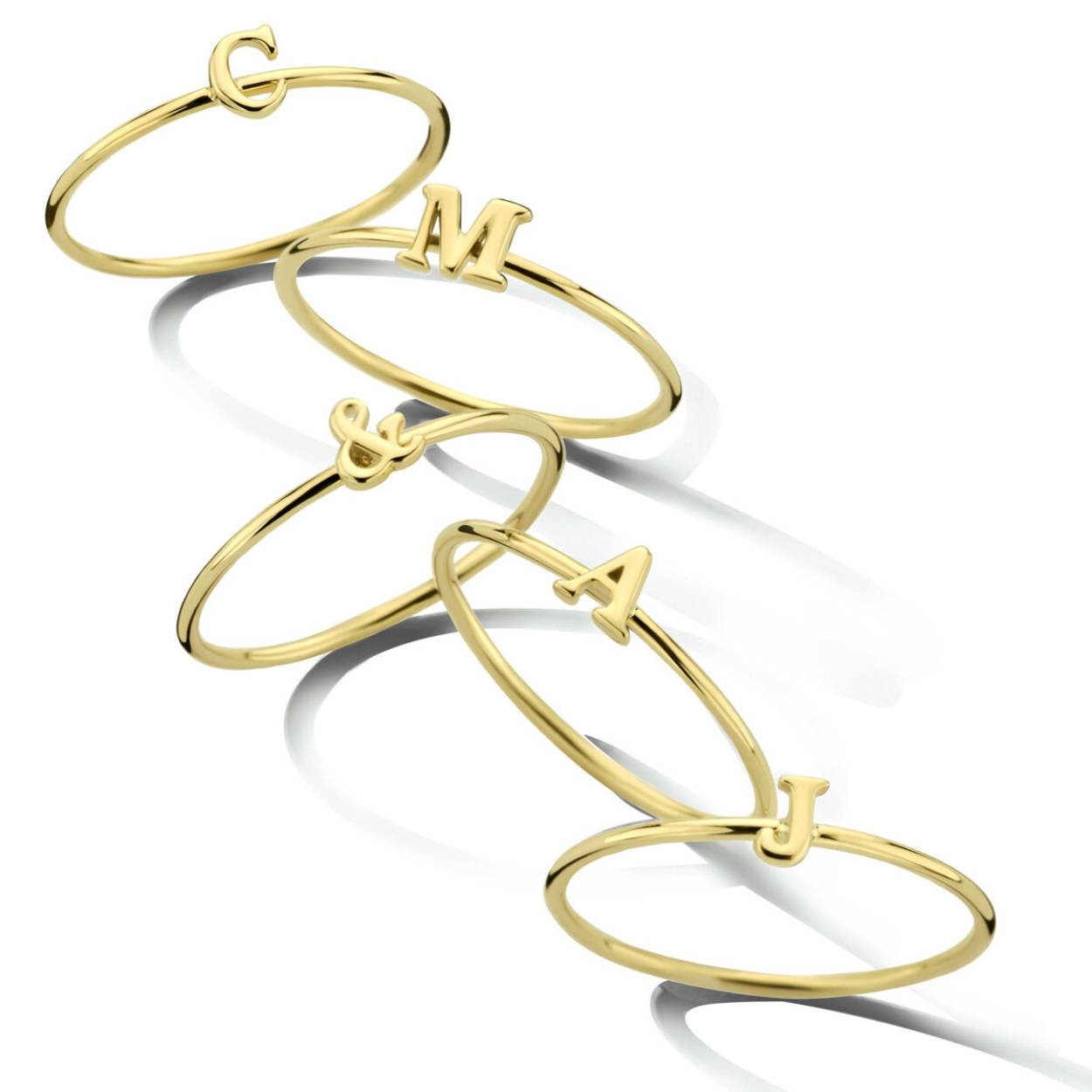 gouden ring met letter A