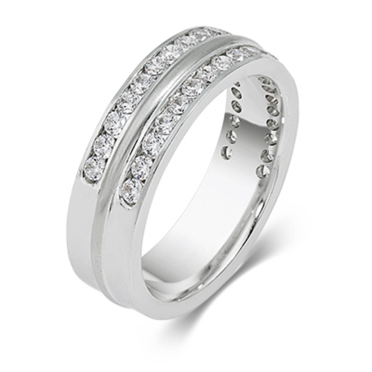 Trouwringen witgoud met in de damesring 0,85 ct. Beide ringen zijn 6 mm breed.