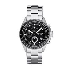 Dit Fossil horloge heeft een edelstalen kast en een edelstalen band. CH2600IE
Stalen band en kast
Zwarte wijzerplaat met datumaanduiding
Chronograaf
Waterdichtheid: 10 ATM