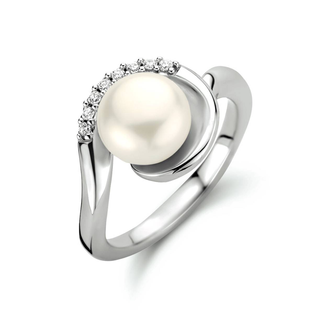 Gerhodineerd zilveren ring met zirkonia en zoetwaterparel.