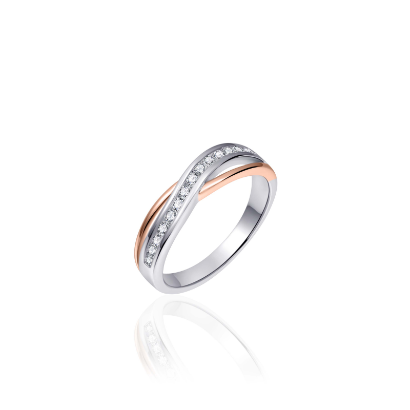 Mooie zilveren ring in bicolor met zirkonia.
