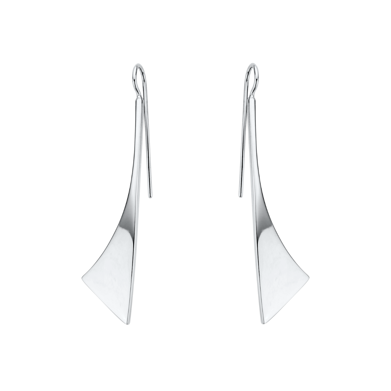 Deze prachtige zilveren oorhangers van Nol zijn volledig met de hand gemaakt uit eerste gehalte zilver. Doordat de hangers met de hand gemaakt zijn is er een hoge kwaliteitscontrole.