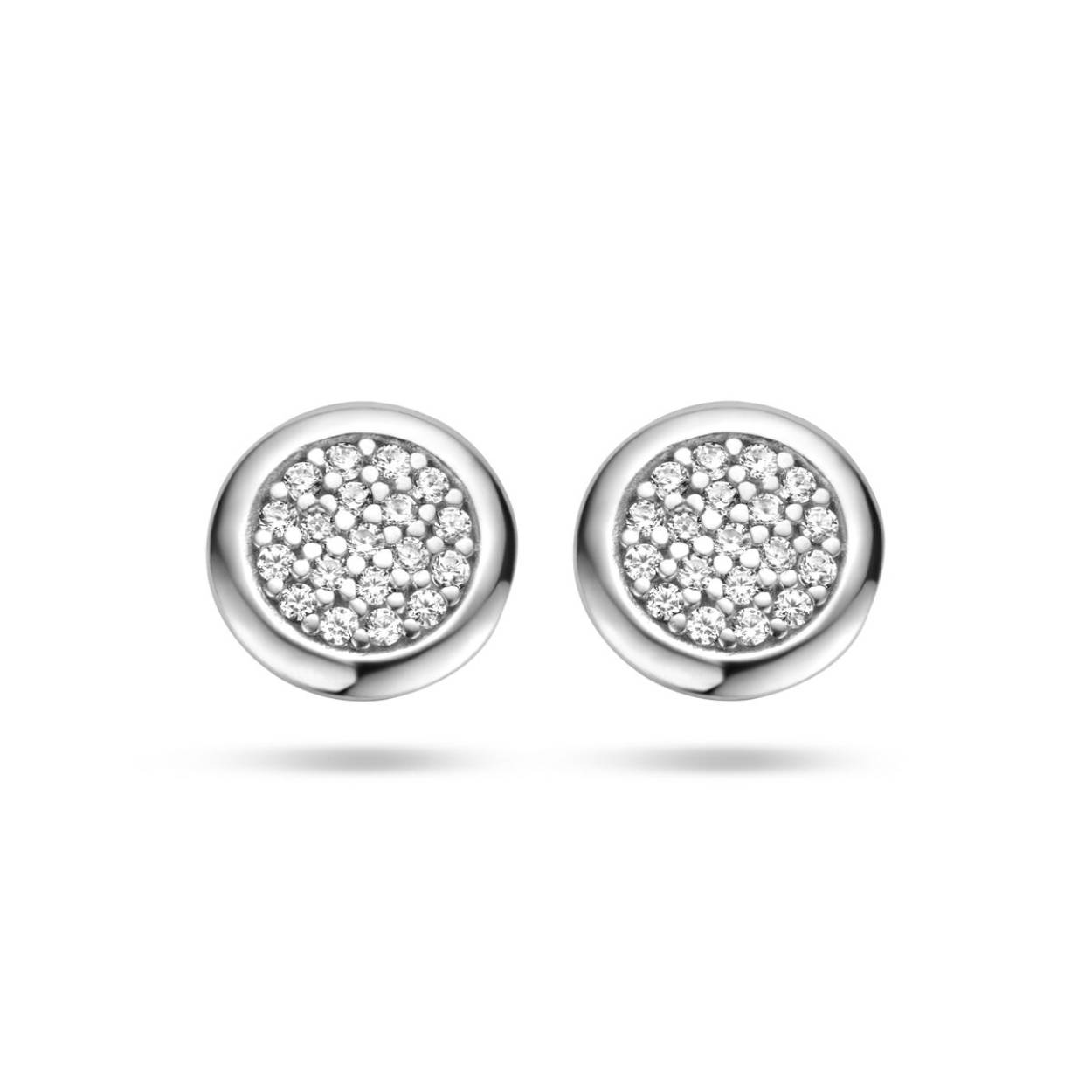 Gerhodineerd 925 zilveren oorknoppen uitgevoerd heldere zirkonia. De oorknoppen hebben een diameter van 7mm.
