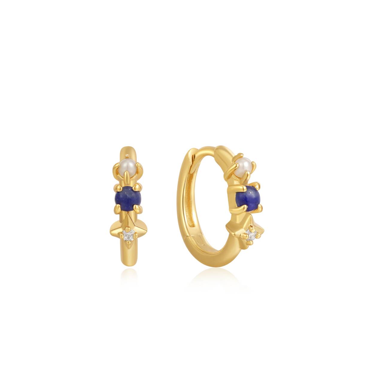 Dit trio van prachtige stenen is de perfecte manier om om je oorringen collectie uit te breiden! In het midden vind je een prachtige diepblauwe lapis steen, gecombineerd met een parel en glinsterende zirkonia. Draag de jouwe met je favoriete studs.