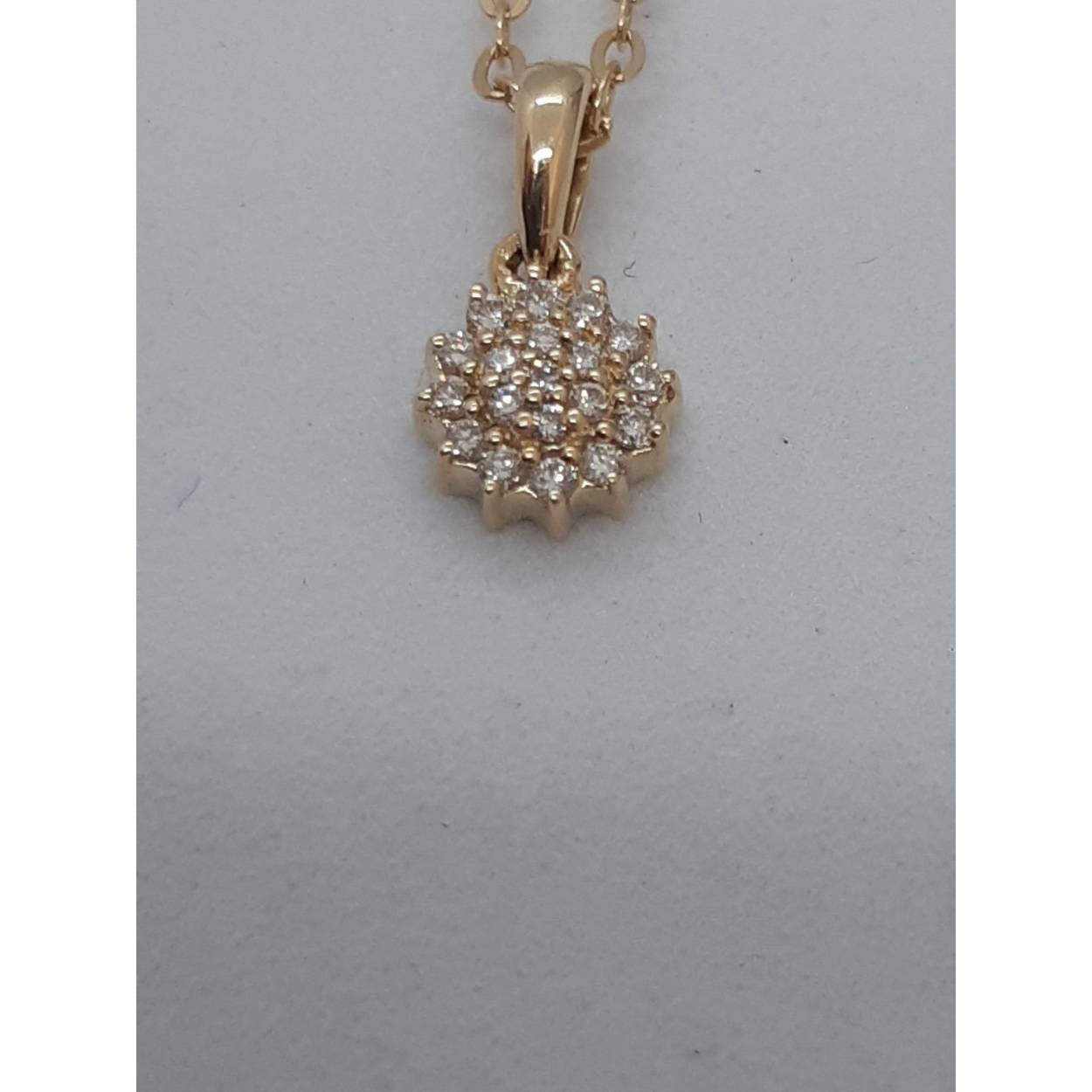 gouden hanger met diamant 